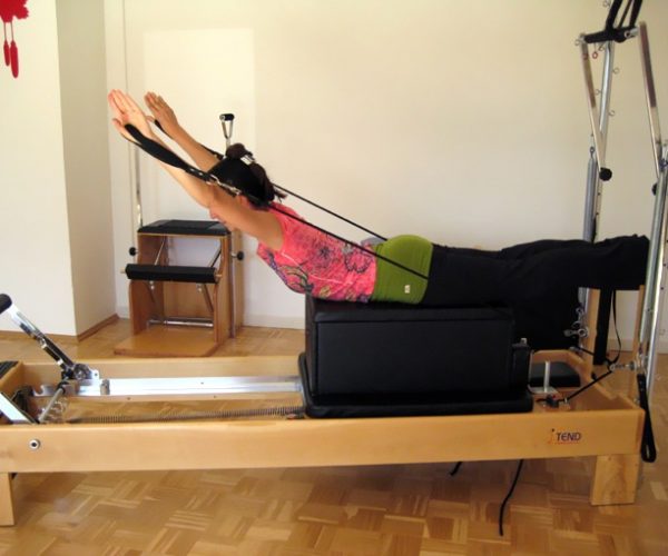 Pilates Gerätetraining mit dem Reformer